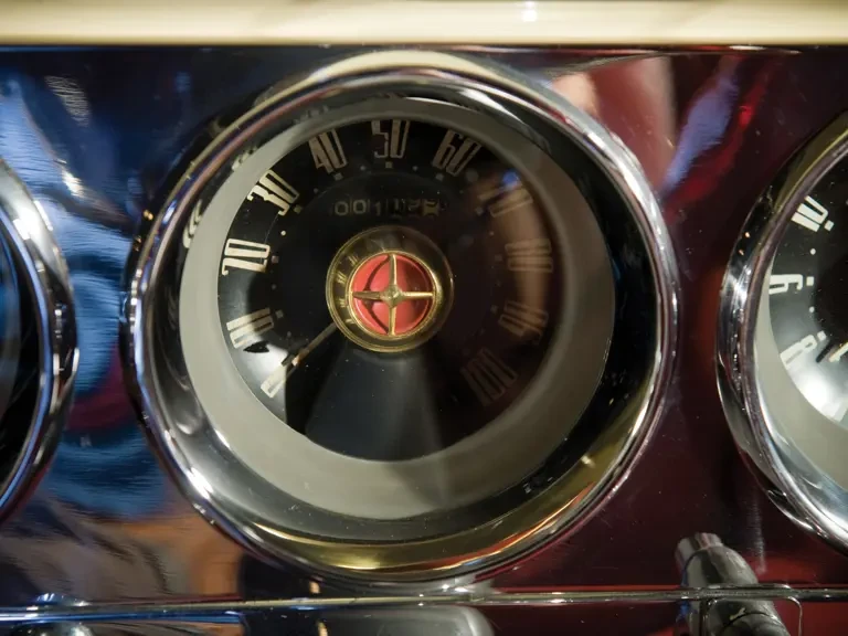 1952 Studebaker Commander - Image 11 of 16