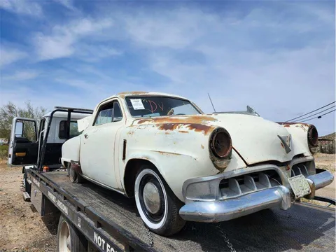 1952 Studebaker Starlight
