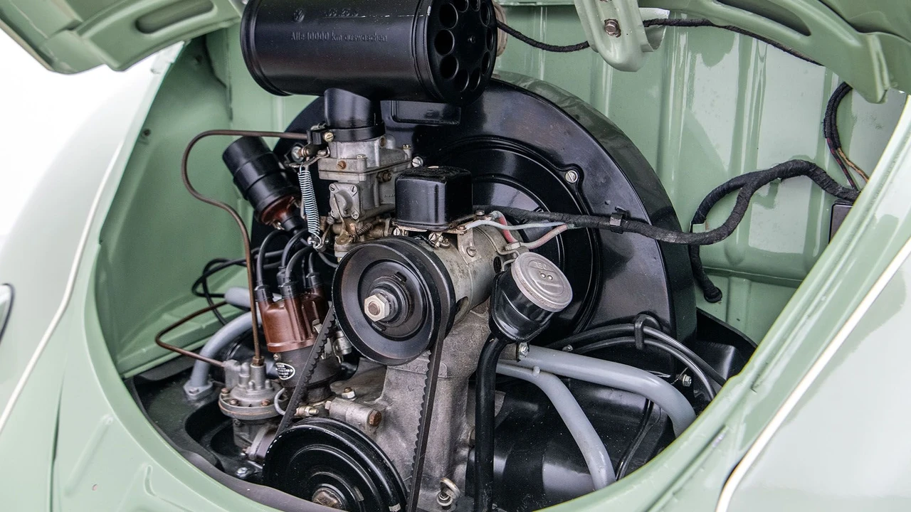 1952 Volkswagen Beetle (Split Window) - Image 11 of 31