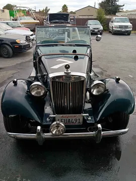 1952 Volkswagen Beetle #PinkBeetle Convertible 2D