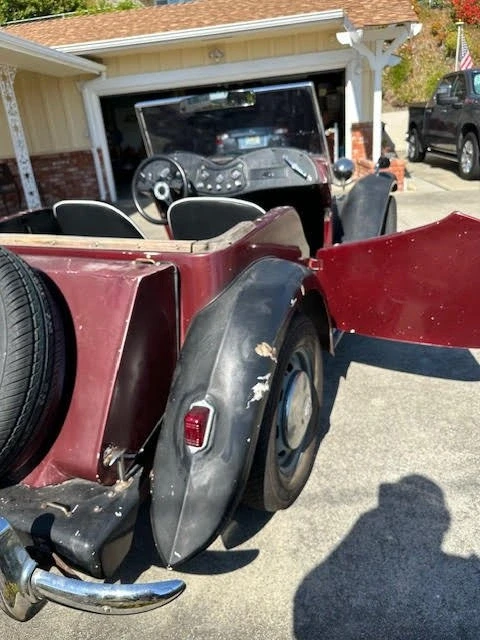 1952 Volkswagen Beetle (Split Window) - Image 10 of 12