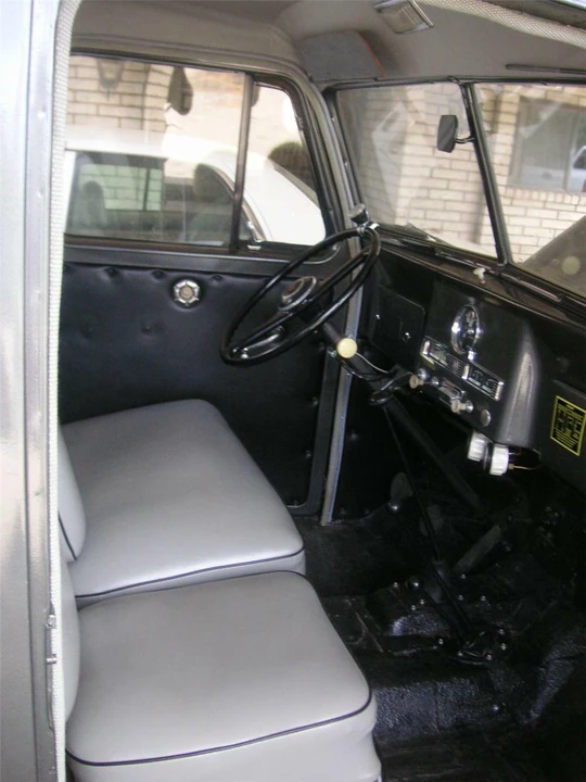 1952 Willys Jeep Wagon - Image 4 of 5