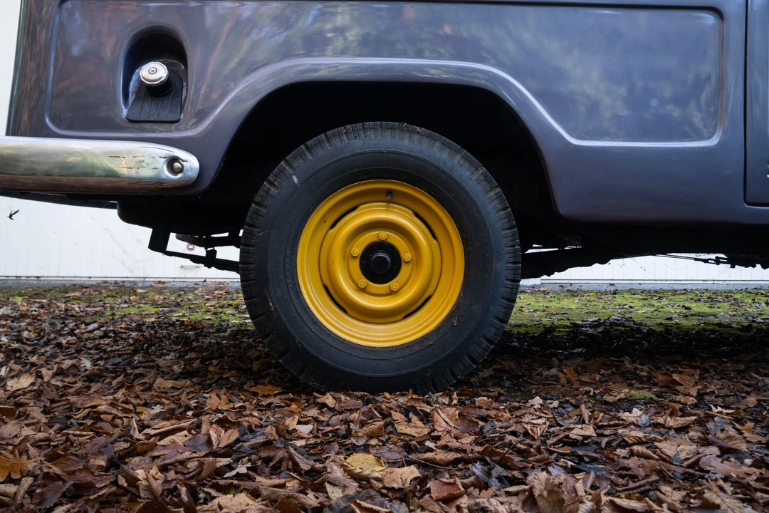 1952 Willys Jeep Wagon - Image 3 of 31