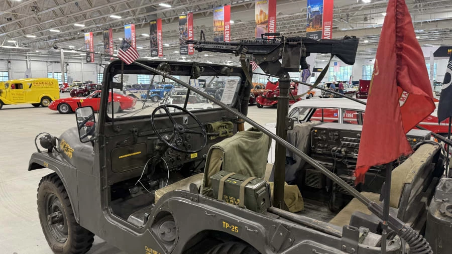 1952 Willys M38 & M38A1 - Image 8 of 9