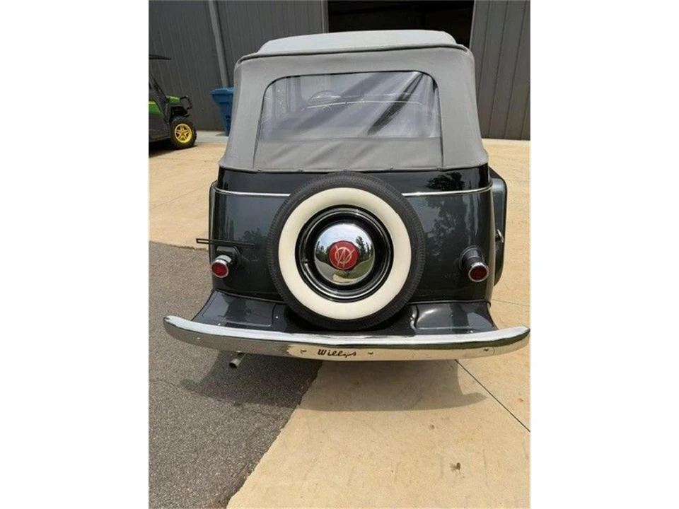 1952 Willys Jeepster - Image 4 of 15