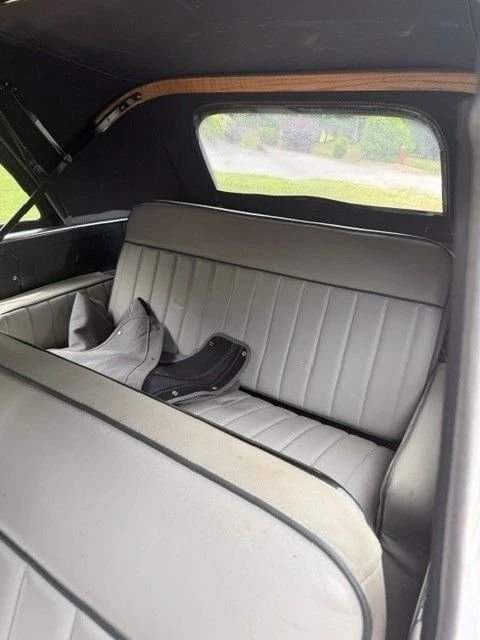 1952 Willys Jeepster - Image 10 of 15