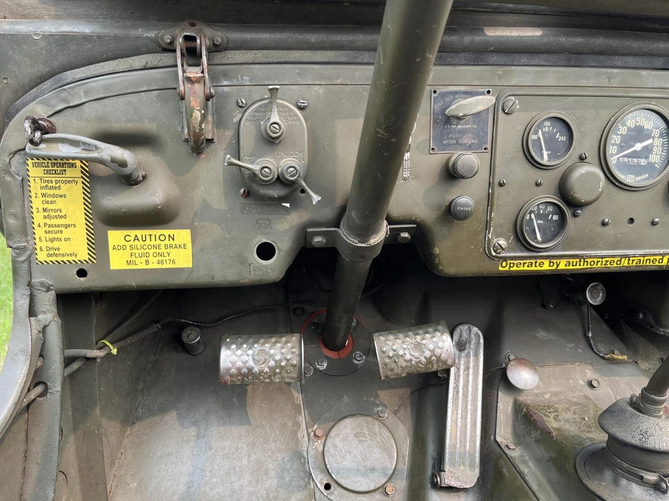 1952 Willys M38 & M38A1 - Image 22 of 31