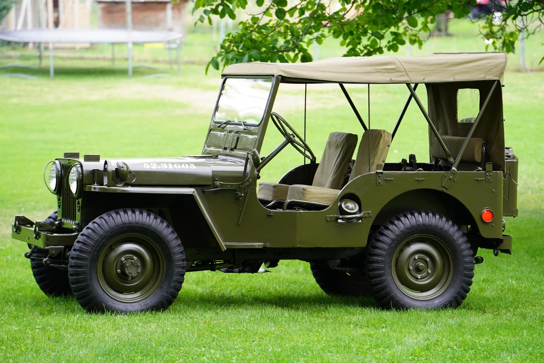 1952 Willys M38 & M38A1 - Image 8 of 31