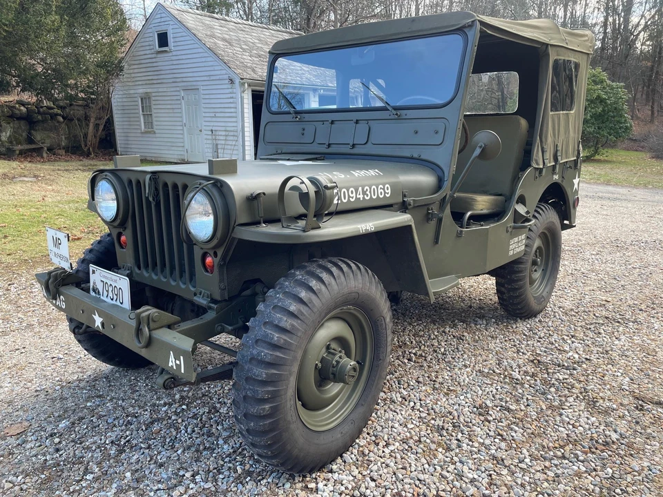 1952 Willys M38 & M38A1 - Image 2 of 31