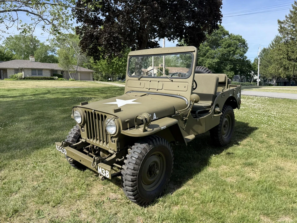 1952 Willys M38 & M38A1 - Image 2 of 31