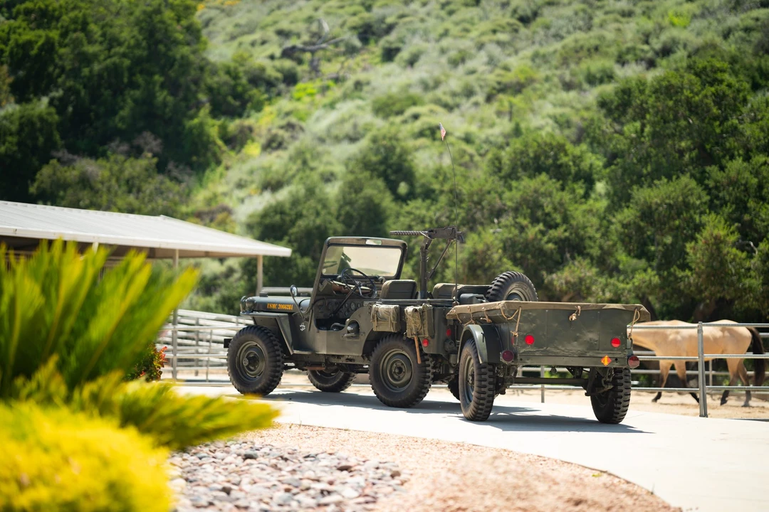 1952 Willys M38 & M38A1 - Image 4 of 31
