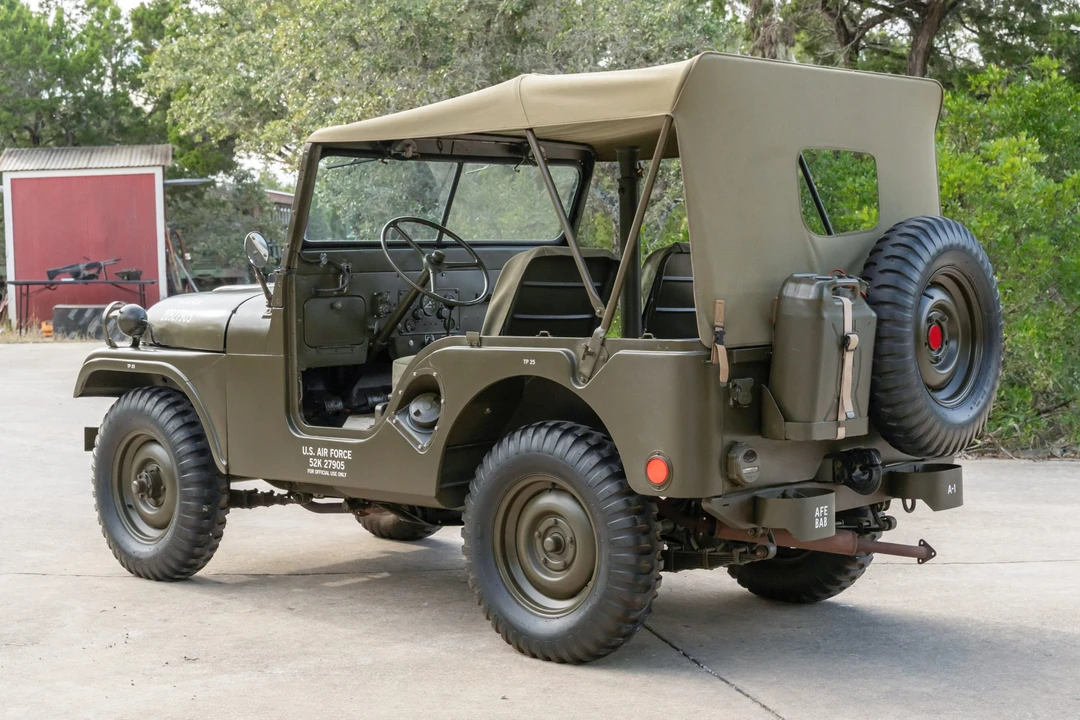 1952 Willys M38 & M38A1 - Image 4 of 31