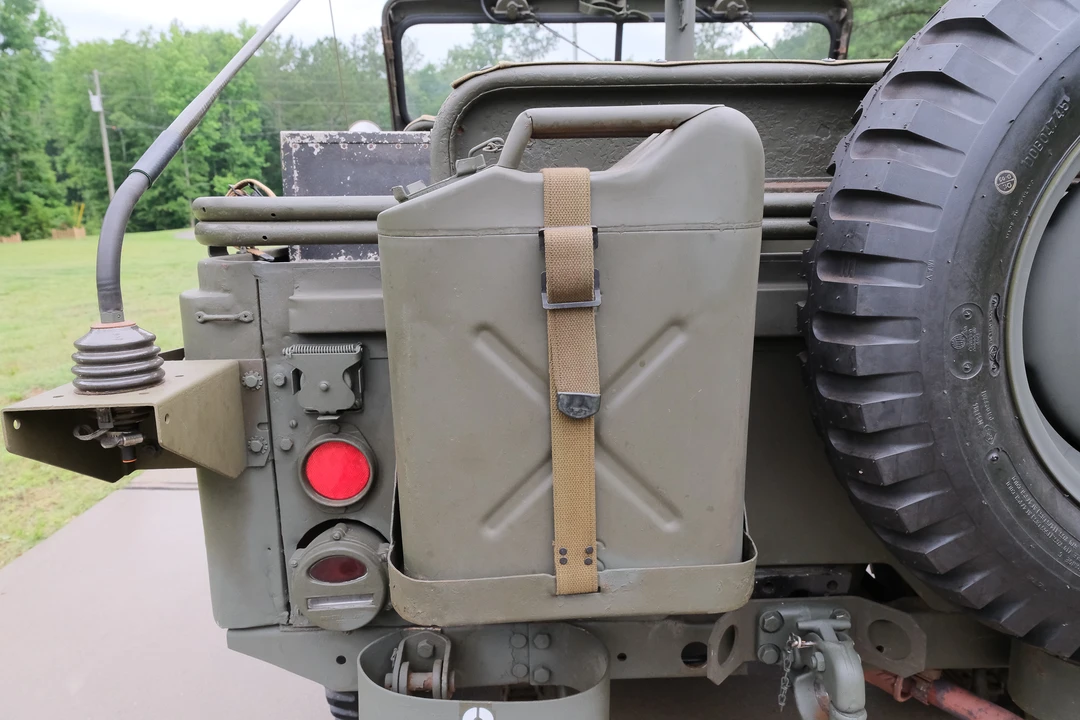 1952 Willys M38 & M38A1 - Image 23 of 31