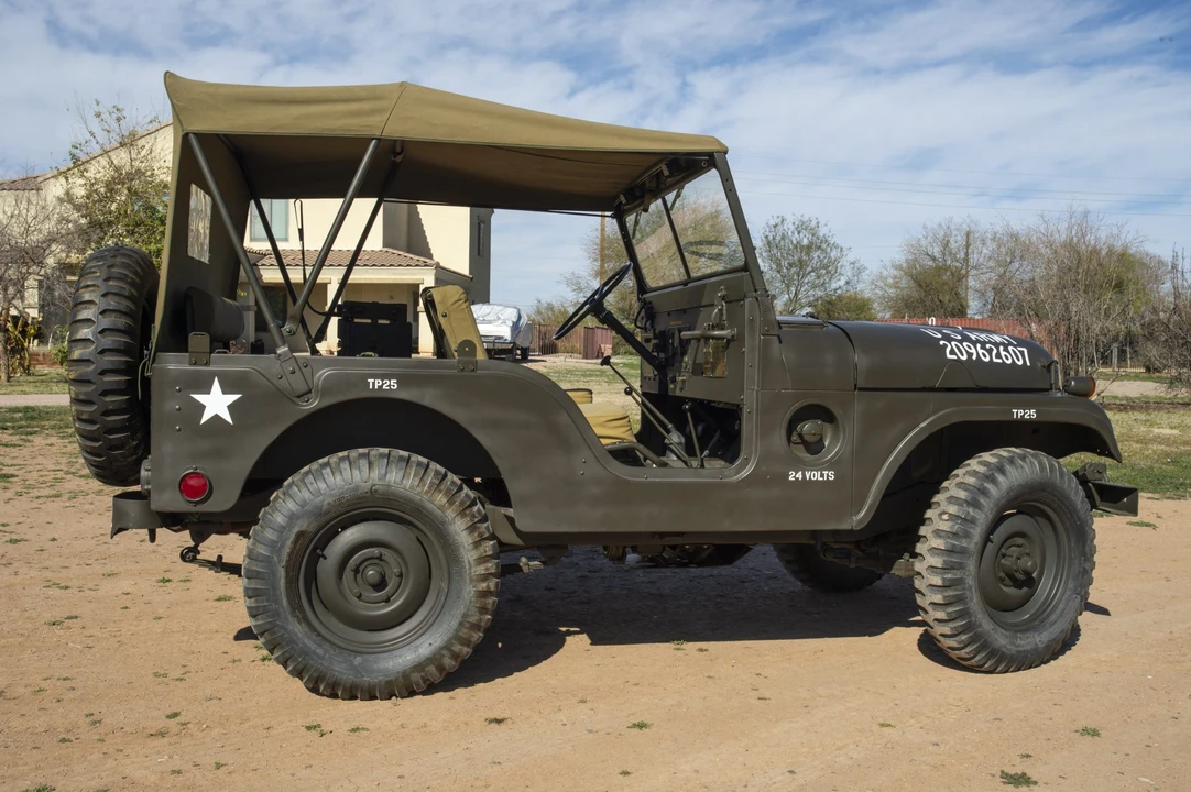 1952 Willys M38 & M38A1 - Image 3 of 31