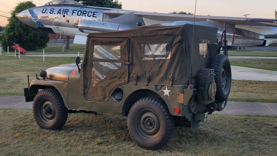 1952 Willys M38 & M38A1 - Image 22 of 31