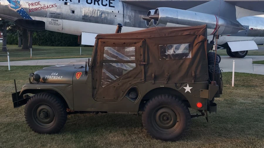 1952 Willys M38 & M38A1 - Image 21 of 31