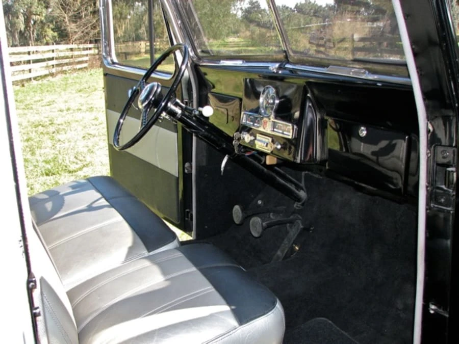 1952 Willys Jeep Wagon - Image 4 of 9
