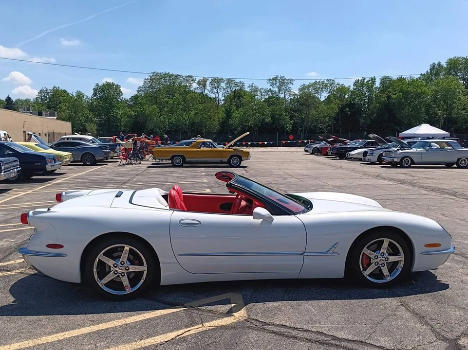 2000 Chevrolet Corvette C5 - Image 4 of 19