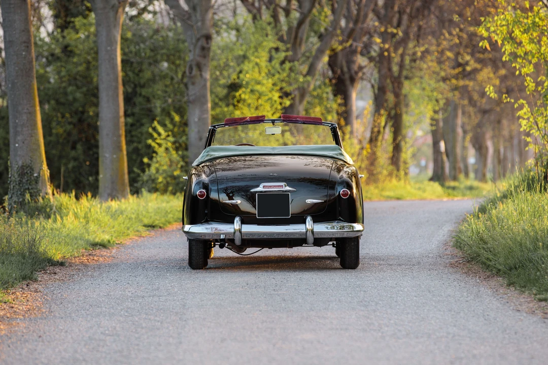 1953 Alfa Romeo 1900 - Image 5 of 31
