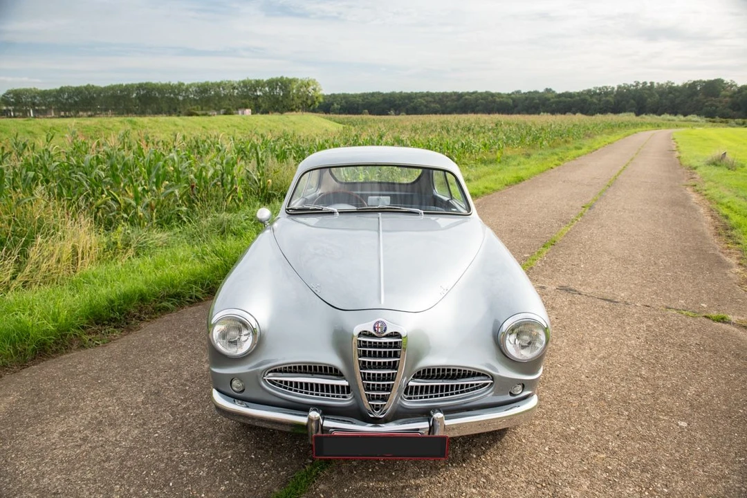 1953 Alfa Romeo 1900 - Image 24 of 31
