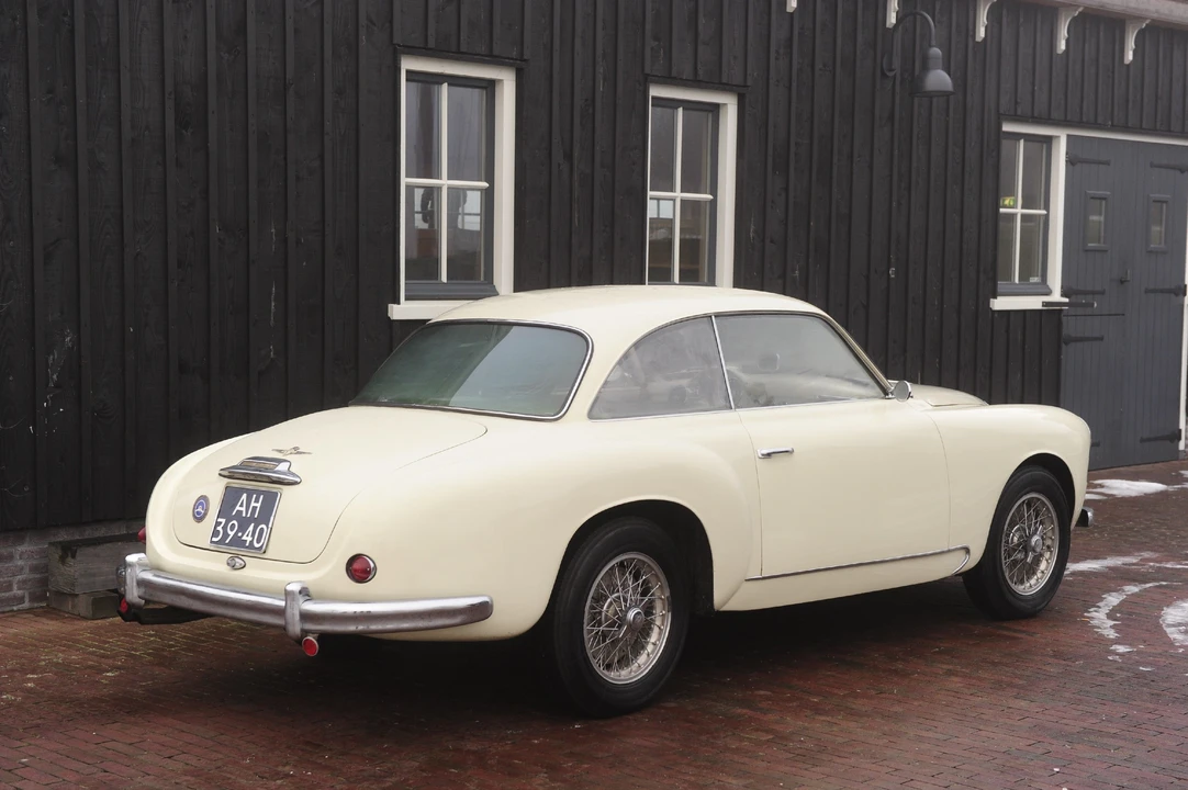 1953 Alfa Romeo 1900 - Image 9 of 9