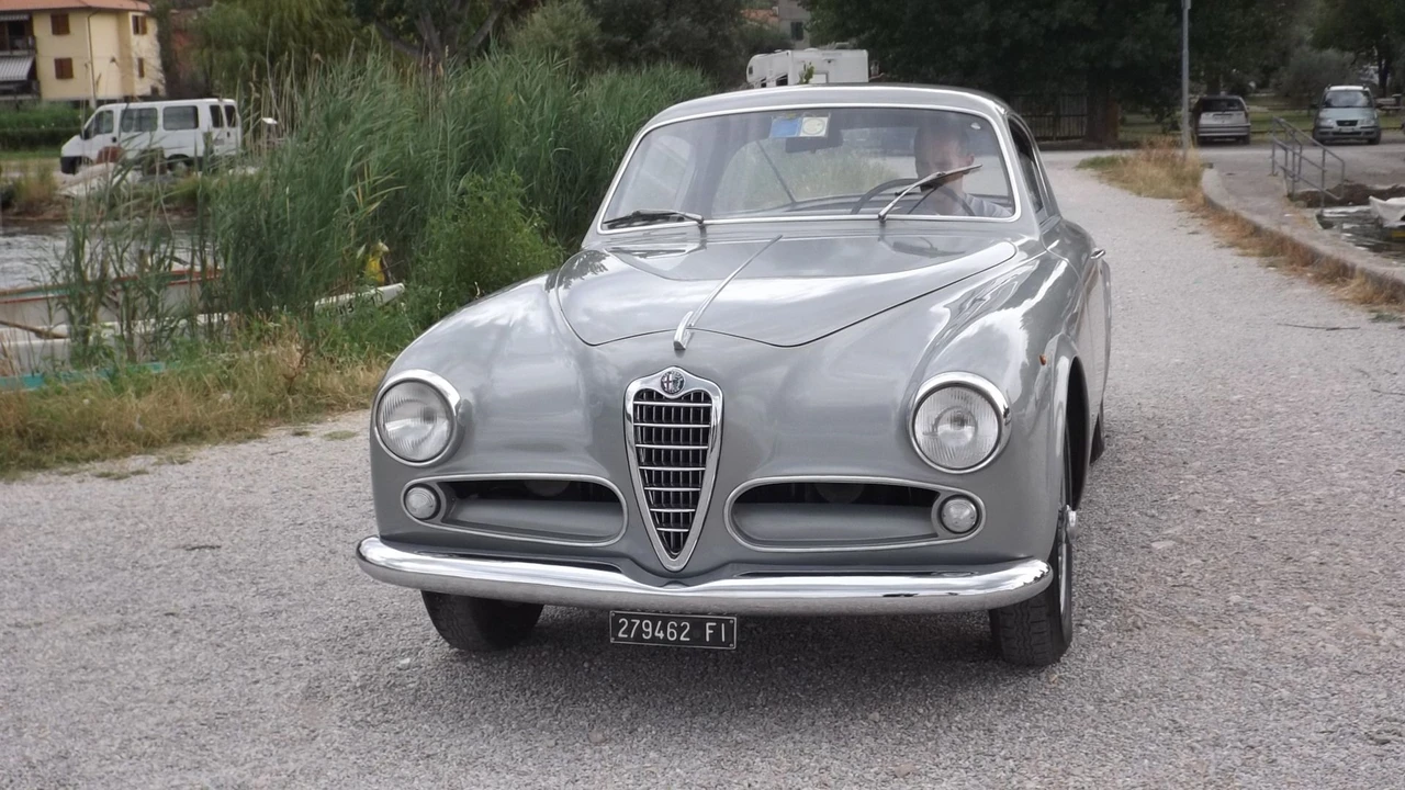 1953 Alfa Romeo 1900 - Image 21 of 31