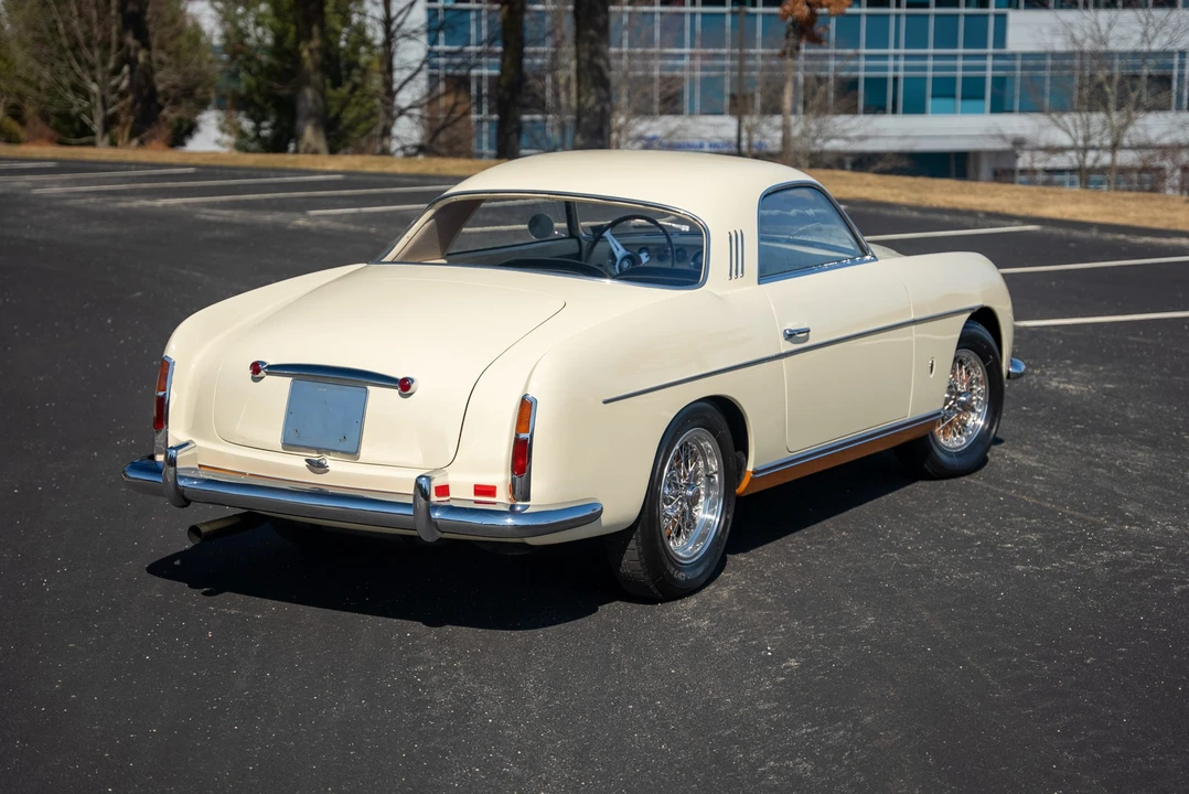 1953 Alfa Romeo 1900 - Image 17 of 31