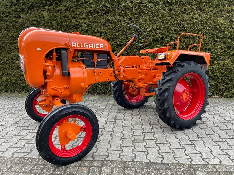 1953 Porsche Tractors - Image 5 of 30