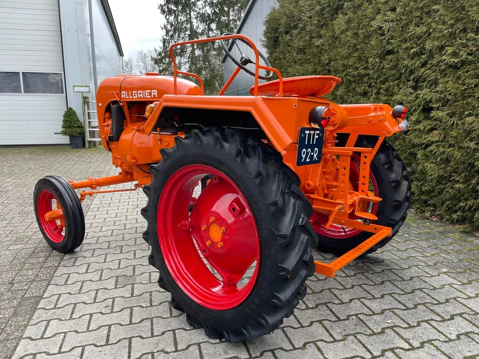 1953 Porsche Tractors - Image 11 of 31