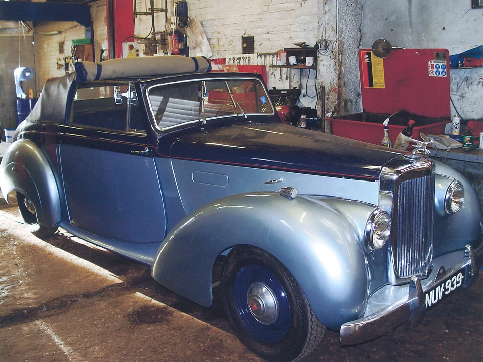 1953 Alvis - Image 2 of 2