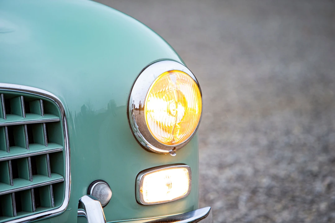 1953 Alvis - Image 2 of 31
