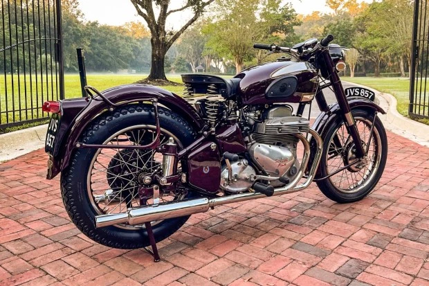 1953 Ariel Motorcycles - Image 2 of 7