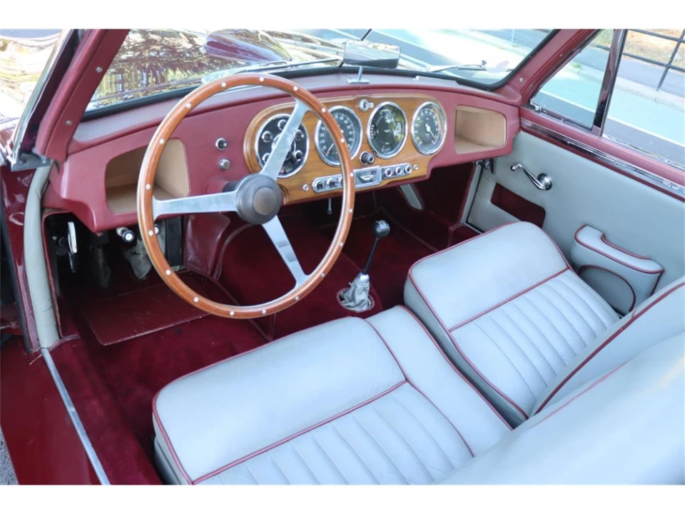 1953 Aston Martin DB1 & DB2 & DB2/4 & DB Mark III - Image 7 of 8