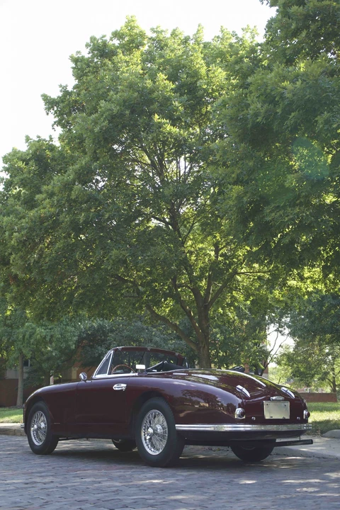 1953 Aston Martin DB1 & DB2 & DB2/4 & DB Mark III - Image 28 of 31