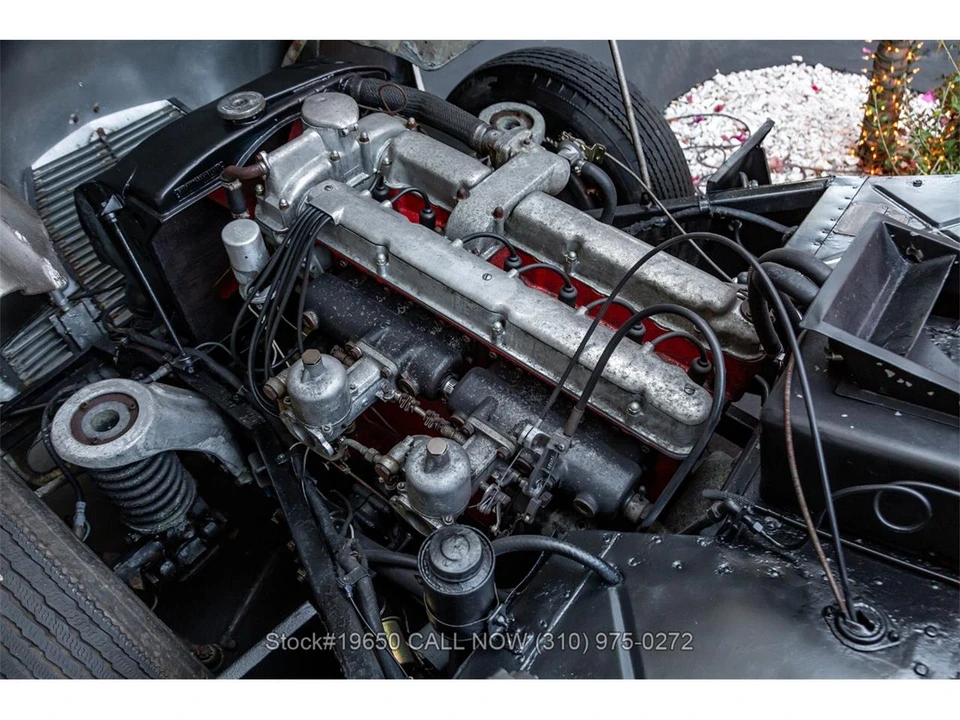 1953 Aston Martin DB1 & DB2 & DB2/4 & DB Mark III - Image 30 of 31