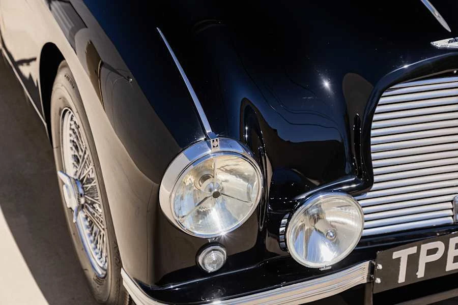 1953 Aston Martin DB1 & DB2 & DB2/4 & DB Mark III - Image 24 of 31