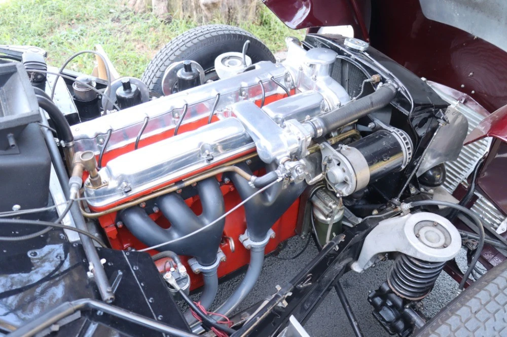 1953 Aston Martin DB1 & DB2 & DB2/4 & DB Mark III - Image 8 of 8