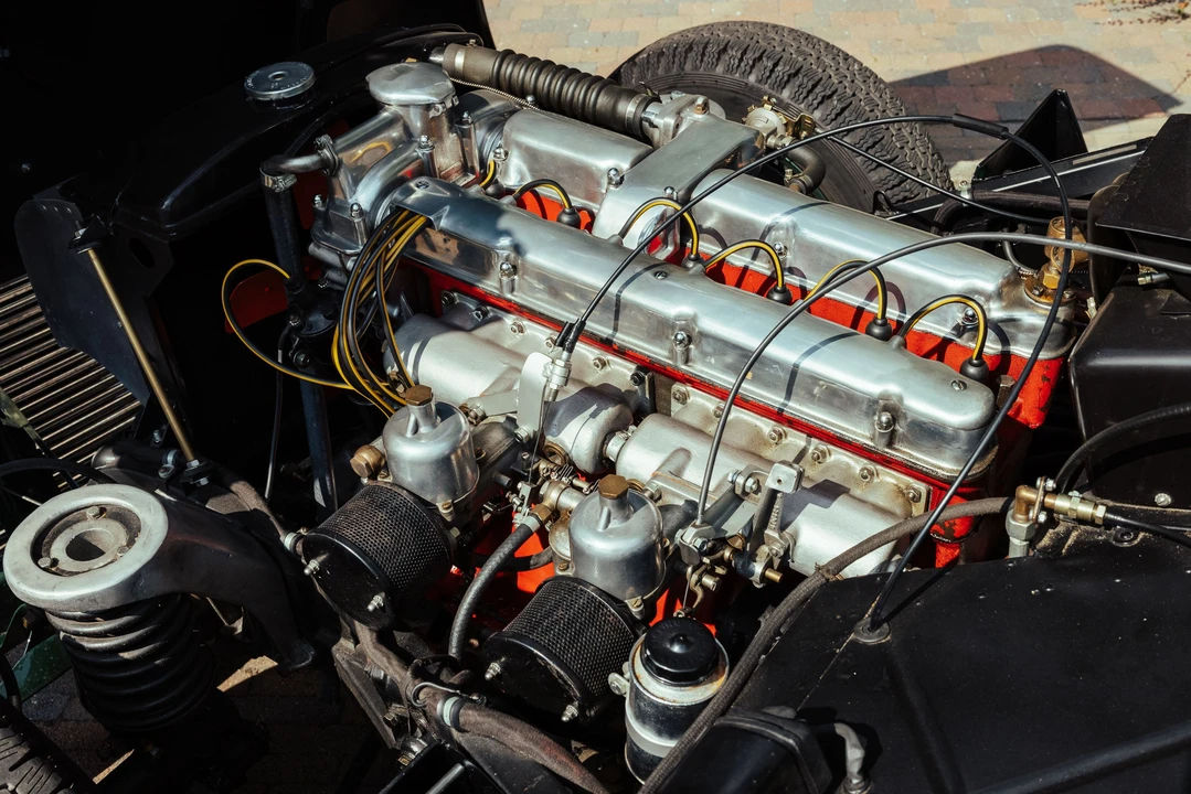 1953 Aston Martin DB1 & DB2 & DB2/4 & DB Mark III - Image 12 of 31