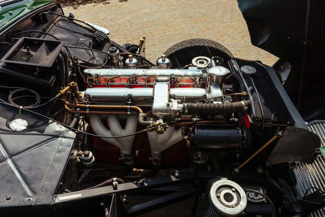 1953 Aston Martin DB1 & DB2 & DB2/4 & DB Mark III - Image 15 of 31