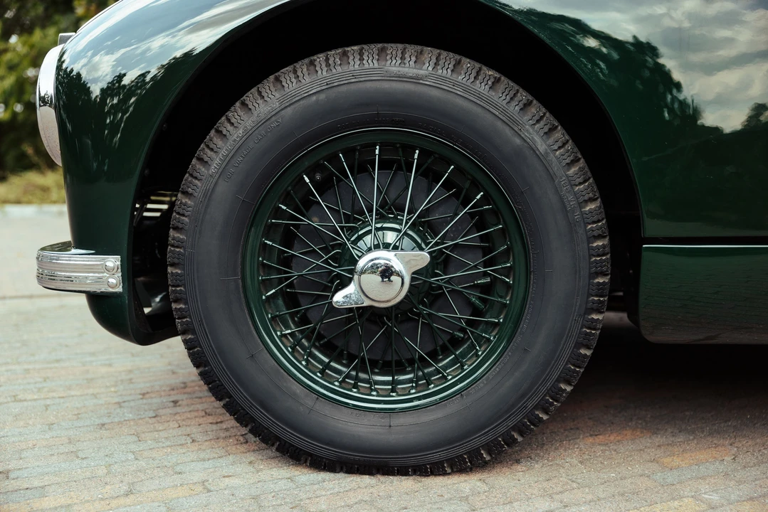 1953 Aston Martin DB1 & DB2 & DB2/4 & DB Mark III - Image 20 of 31
