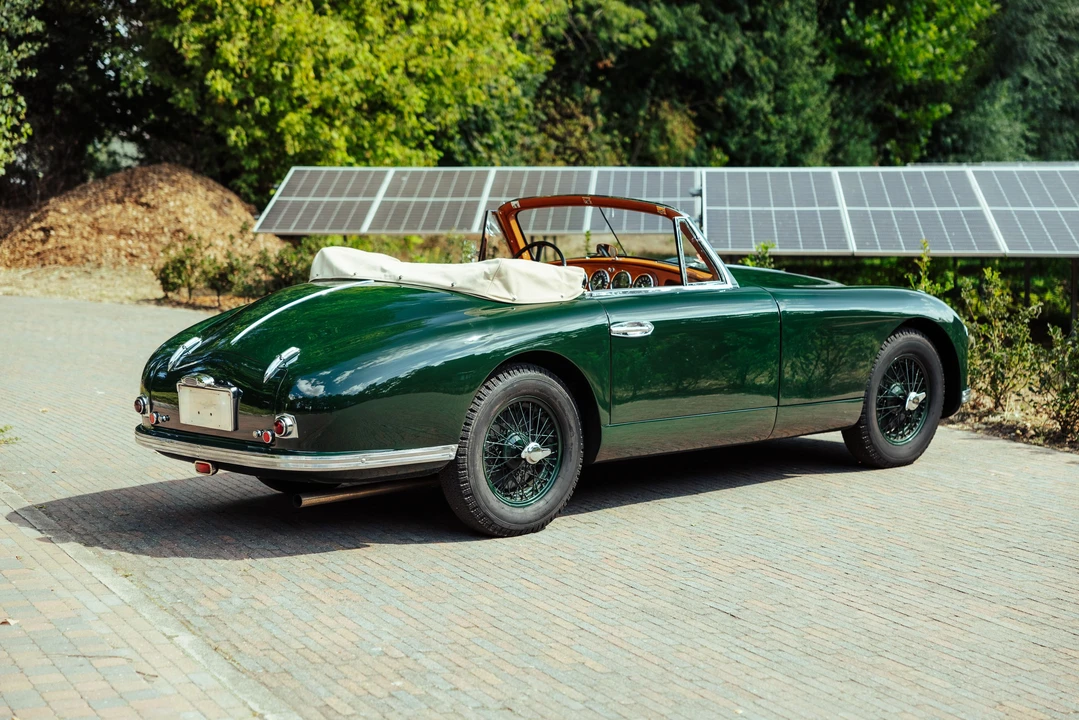 1953 Aston Martin DB1 & DB2 & DB2/4 & DB Mark III - Image 6 of 31