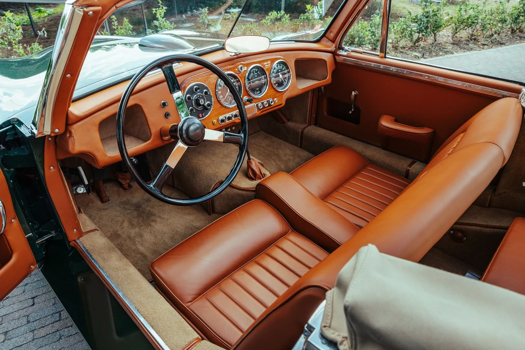 1953 Aston Martin DB1 & DB2 & DB2/4 & DB Mark III - Image 3 of 31