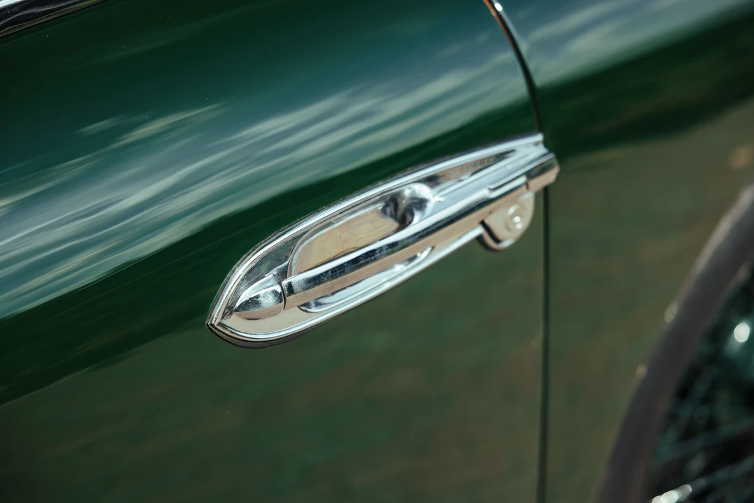 1953 Aston Martin DB1 & DB2 & DB2/4 & DB Mark III - Image 8 of 31