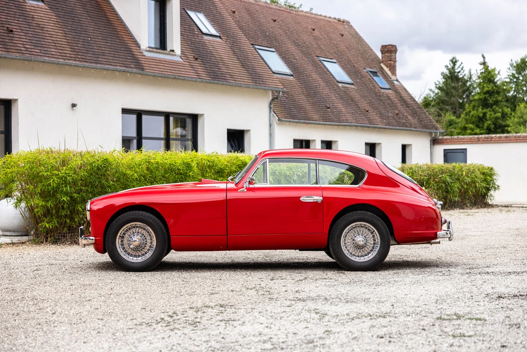 1953 Aston Martin DB1 & DB2 & DB2/4 & DB Mark III - Image 15 of 31