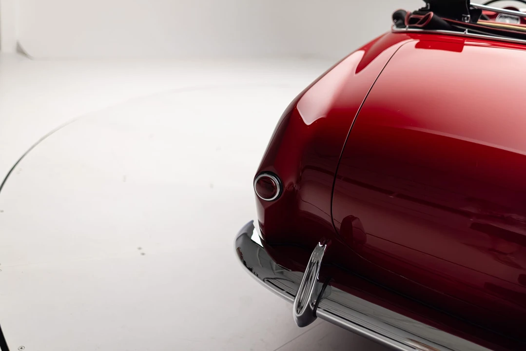 1953 Aston Martin DB1 & DB2 & DB2/4 & DB Mark III - Image 27 of 31
