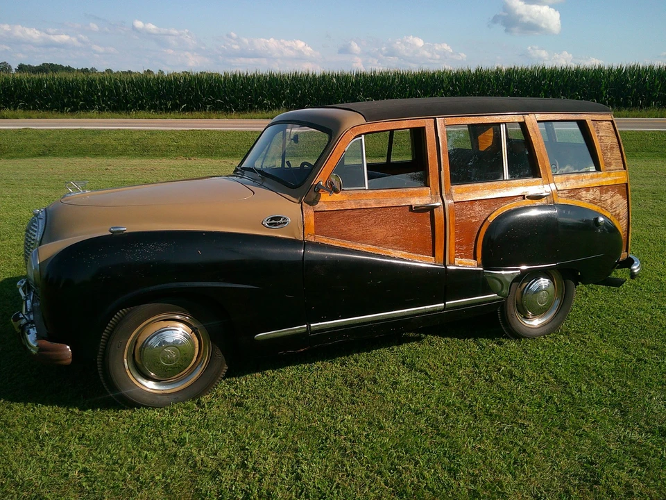 1953 Austin - Image 2 of 31