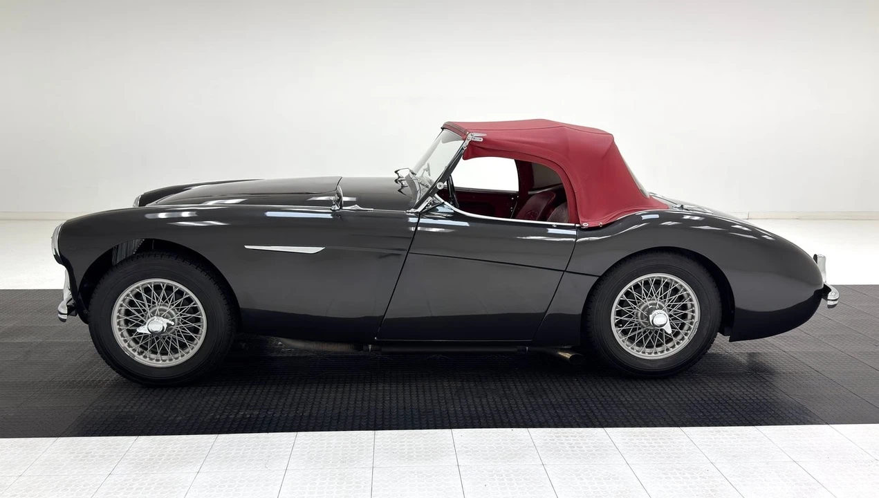 1953 Austin-Healey 100 - Image 3 of 31