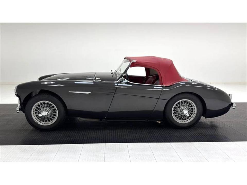 1953 Austin-Healey 100 - Image 3 of 31