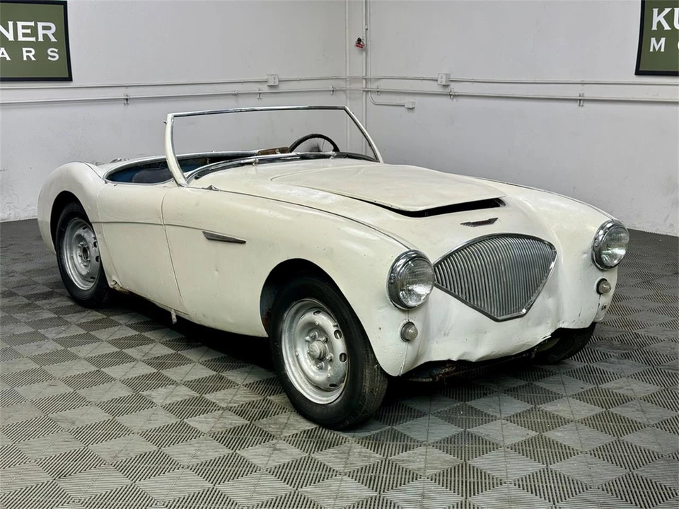 1953 Austin-Healey 100 - Image 4 of 31
