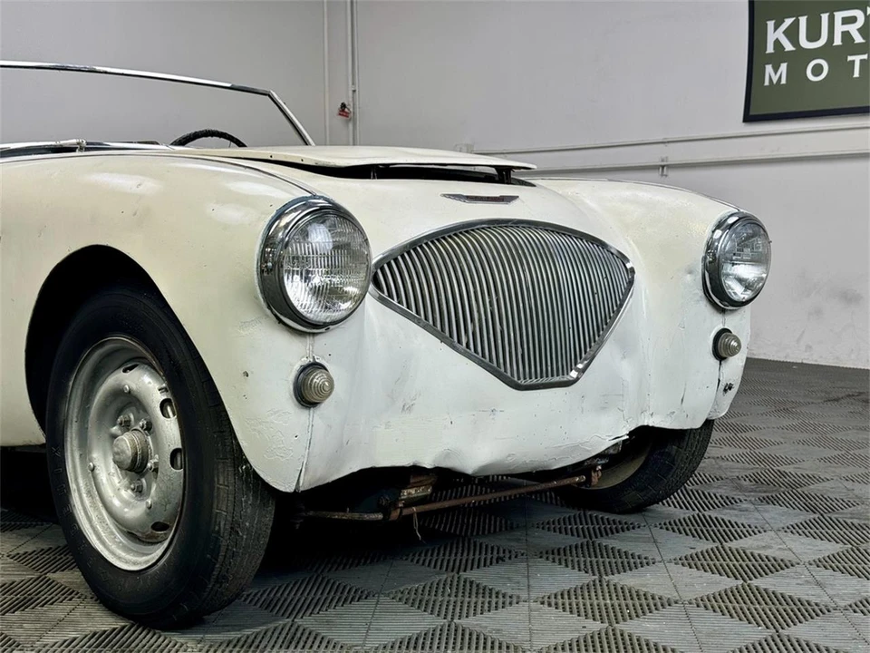 1953 Austin-Healey 100 - Image 5 of 31